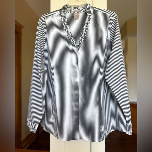 Chico’s Size 3 Striped Ruffled V-Neck Long Sleeve Hidden Button Blouse No Iron. - Picture 1 of 7